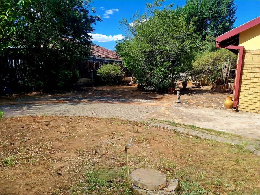 3 Bedroom Property for Sale in Pellissier Free State